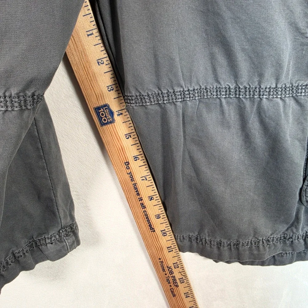 Buckle Black Cargo Shorts Mens 36 Gray Athletic Fit Utility Y2K Streetwear